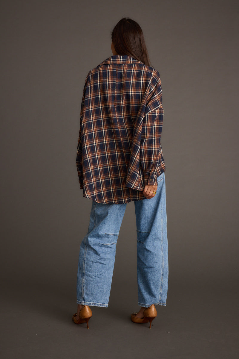 Revere Navy Flannel paired with complementary accessories for a polished look.