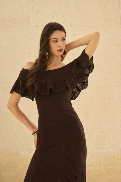 Scalloped ruffle off-shoulder knit set