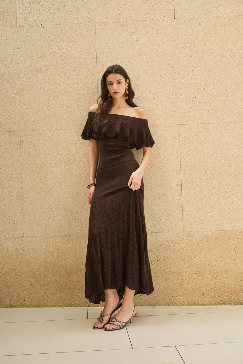 Scalloped ruffle off-shoulder knit set