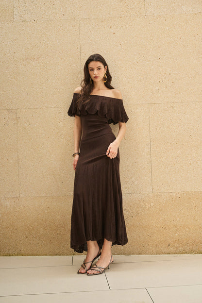 Scalloped ruffle off-shoulder knit set