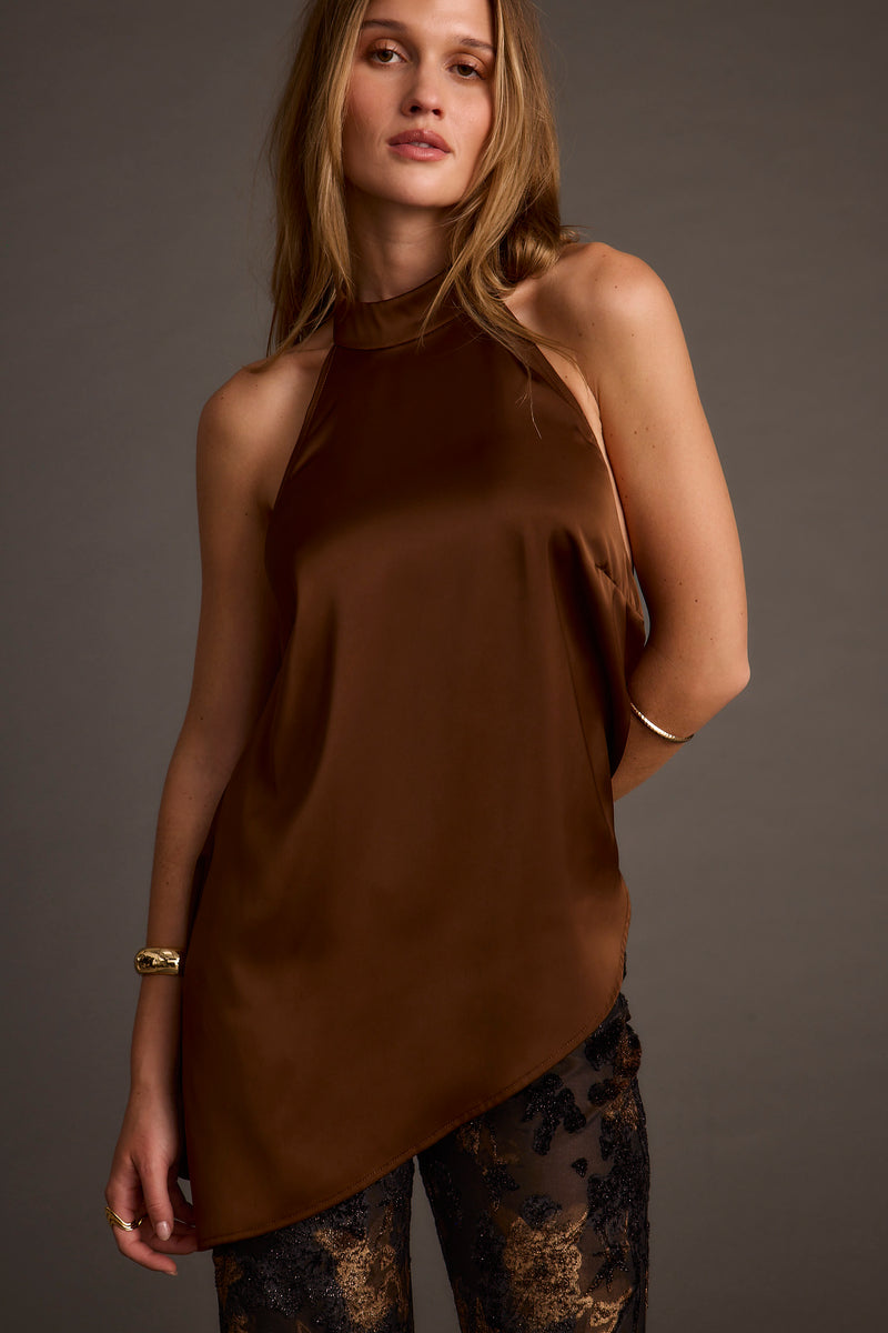 Shop The Look: Chalet Holiday paired with complementary accessories for a polished look.