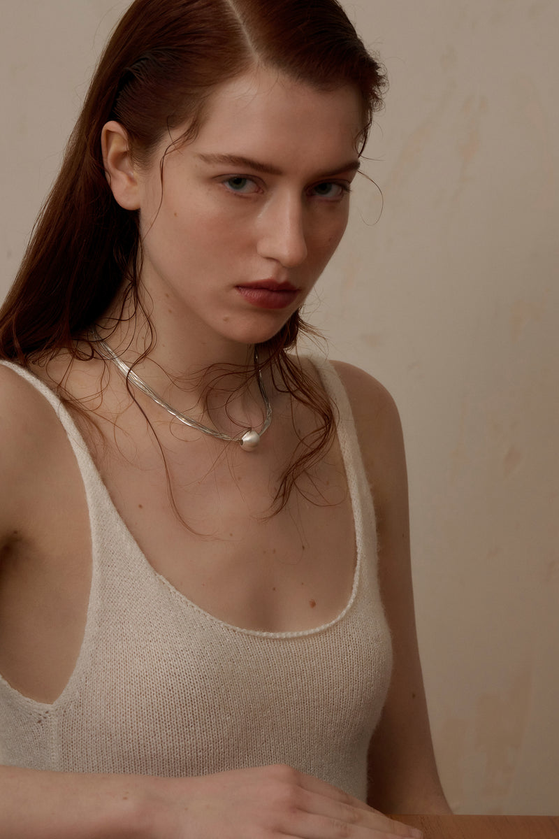 Single-bead layered necklace