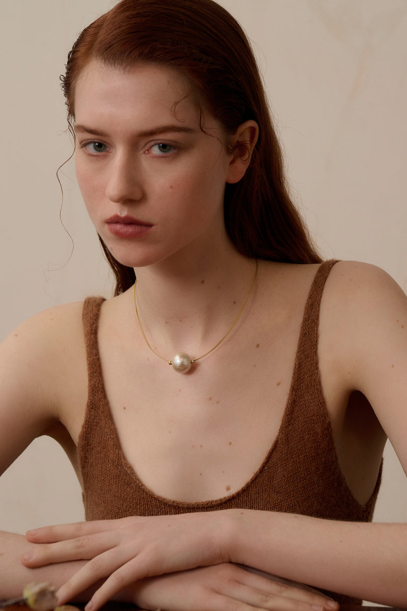 Single bead necklace