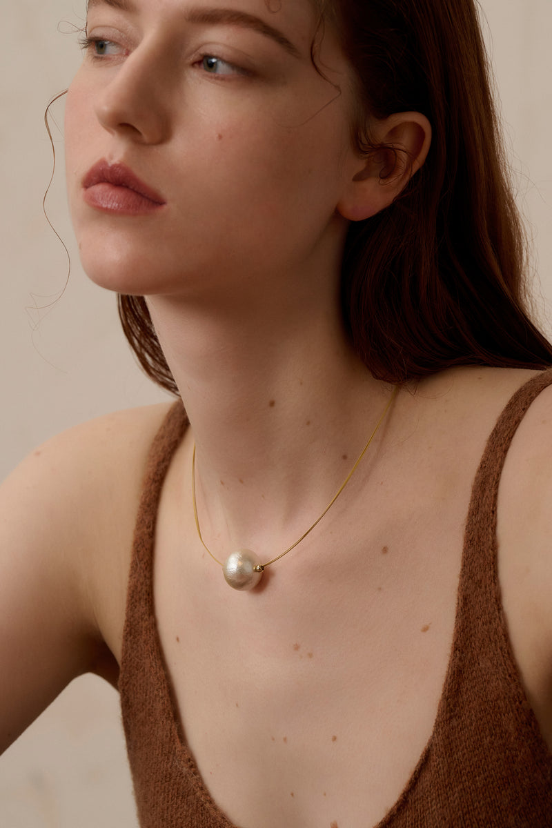 Single bead necklace