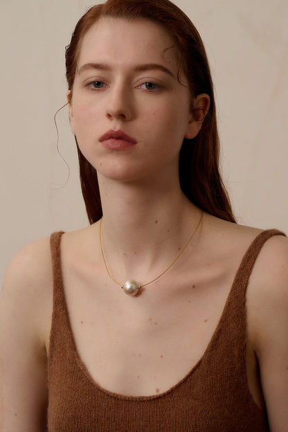 Single bead necklace