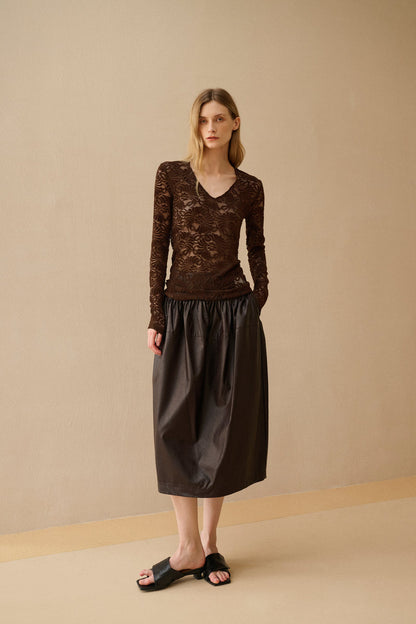 Slim fit lace top