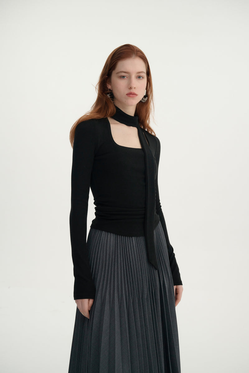 Square neck top with scarf