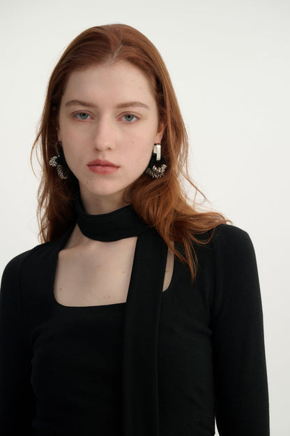 Square neck top with scarf