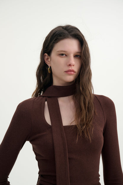 Square neck top with scarf