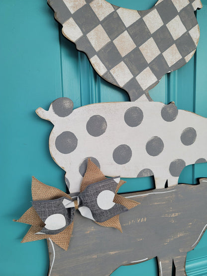 Stacked Cow, Pig & Chicken Door Hanger