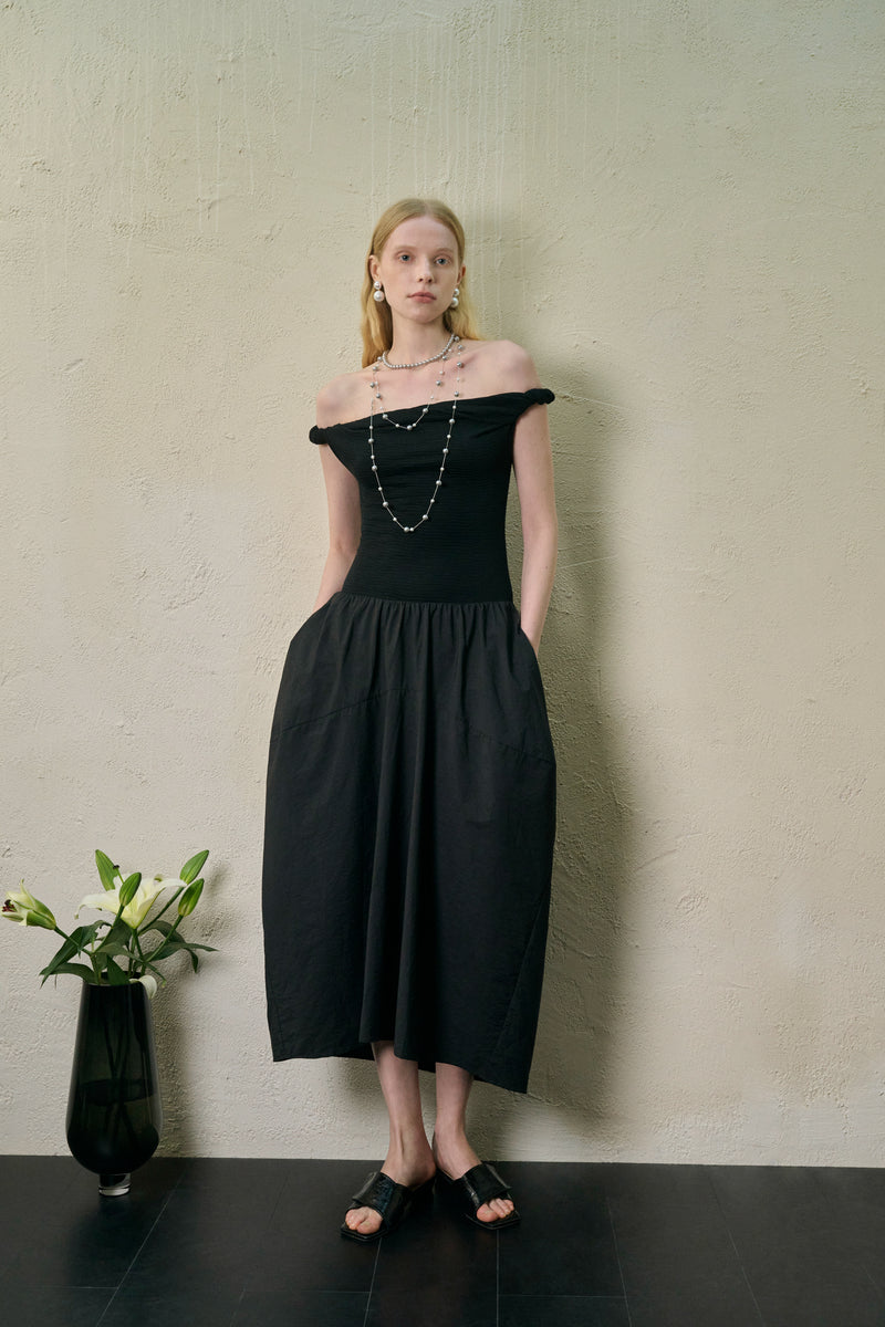 Twist strap cocoon dress