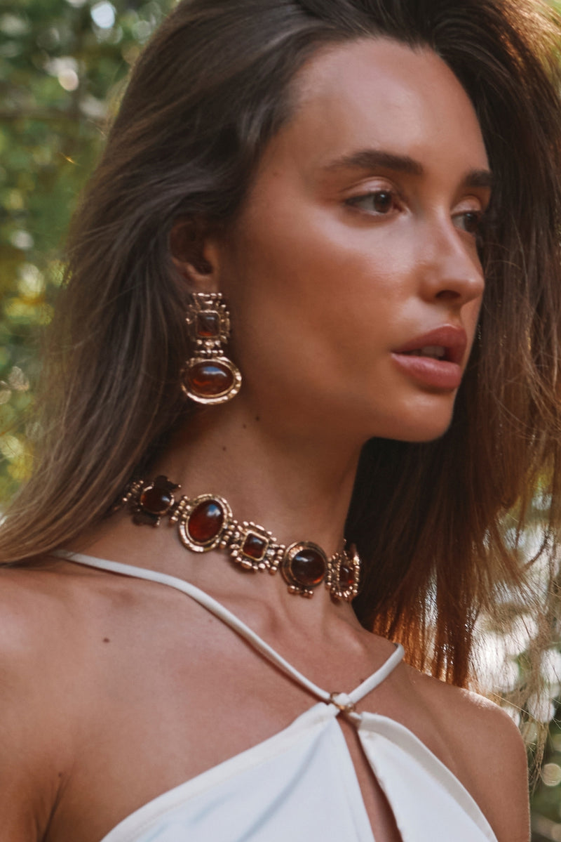 Villa Amber Choker